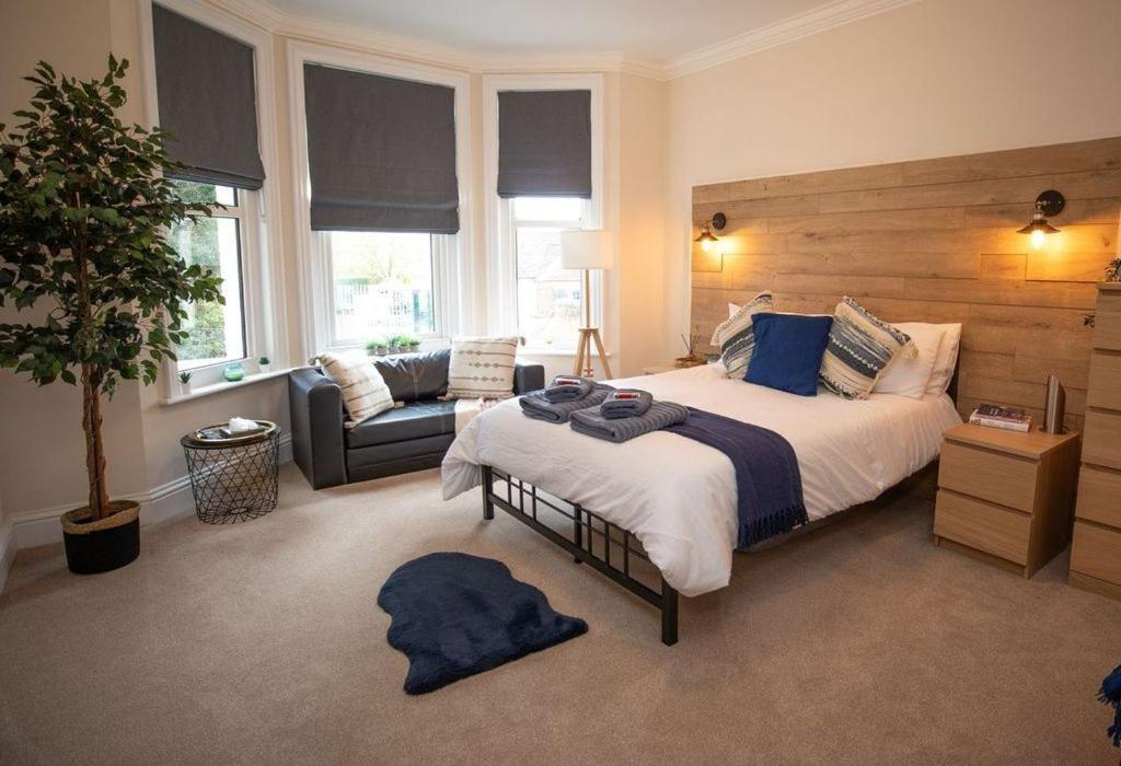 Treetop View Cosy Getaway In Eastbourne, Free Parking, Short And Long Stays, Buitenkant foto